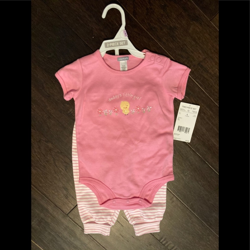 Carter’s matching set